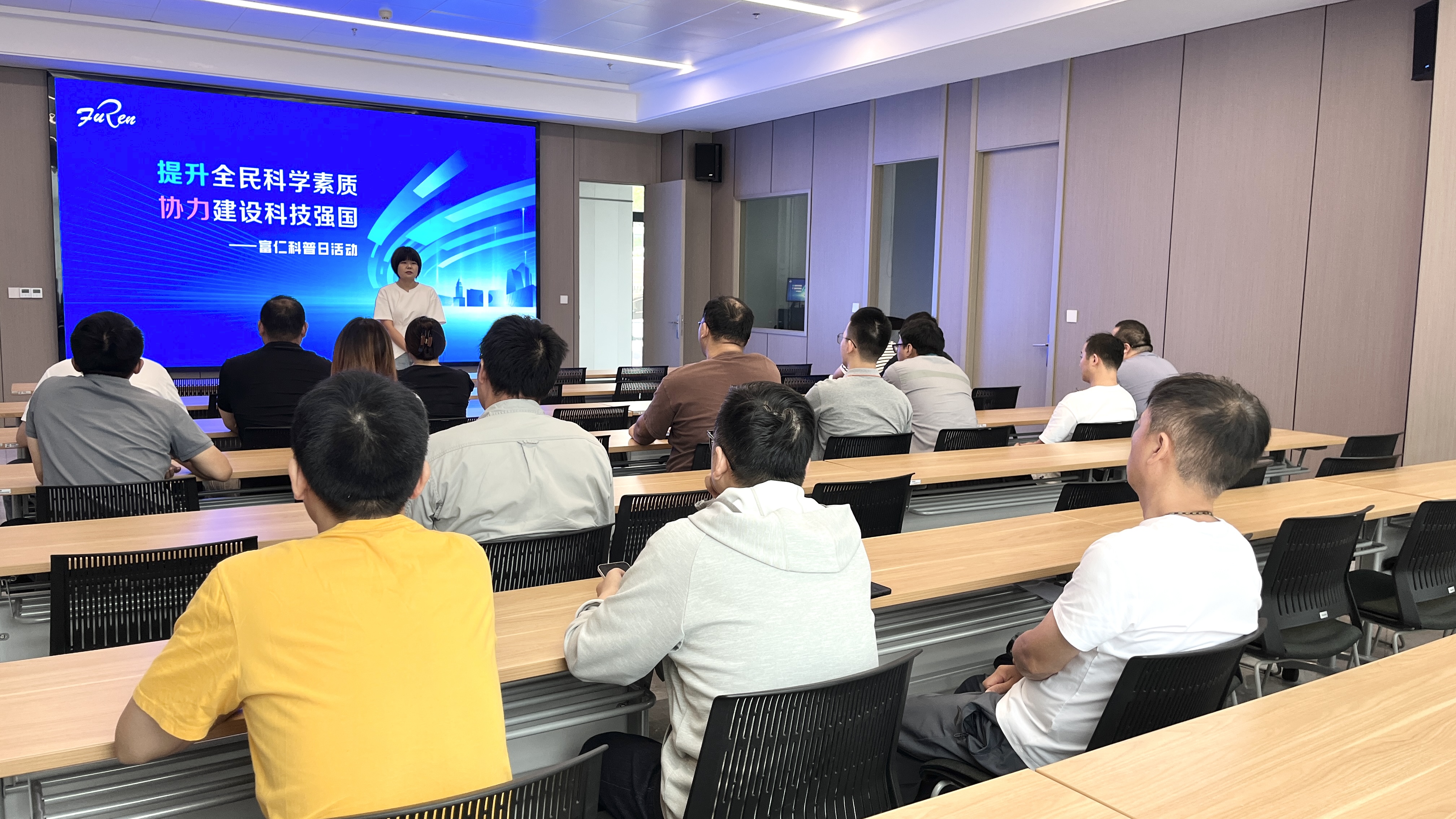 feb28b8eda9ba365d6a2d6d2144c595b-9913f7773a2c45bc9f88be921c338c1f